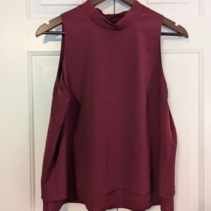 Banana Republic Medium maroon blouse
